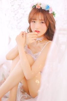 19岁女RAPPER潮水欢迎你
